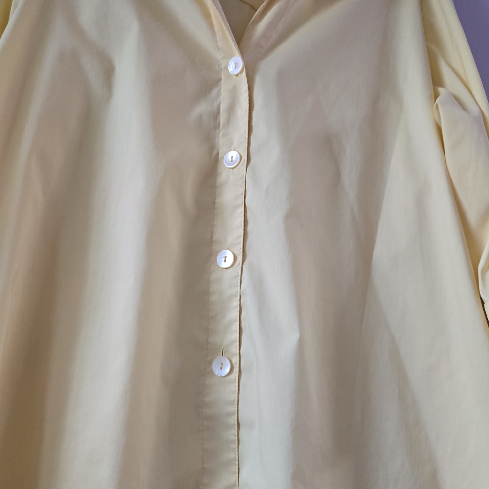 Foxcroft Soft Lemon Yellow Button-Front Shirt - Picture 3 of 6